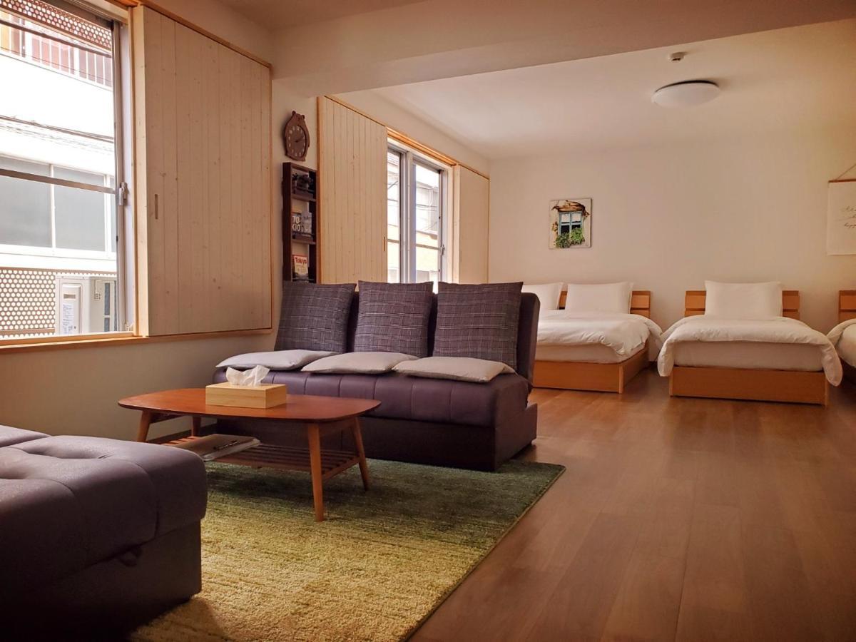 Rooms Tokyo Exterior photo